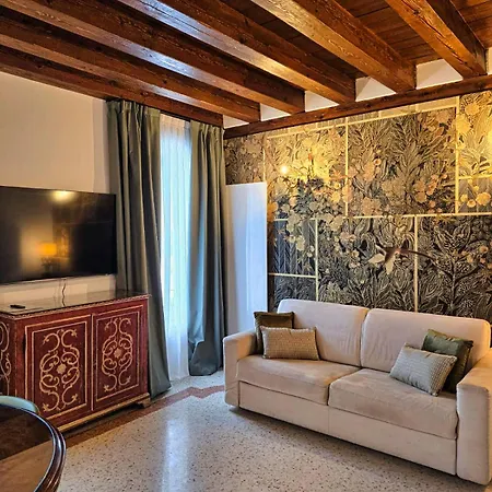 San Simeon Apartment *